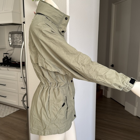 REI Wind-Resistant Athletic Jackets for Women S - Picture 4 of 13